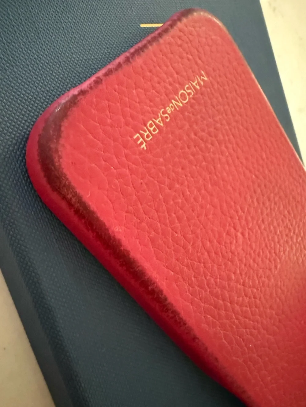 Maison de Sabre iPhone case 16 pro